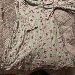 Girls 10/12 grey heart dress